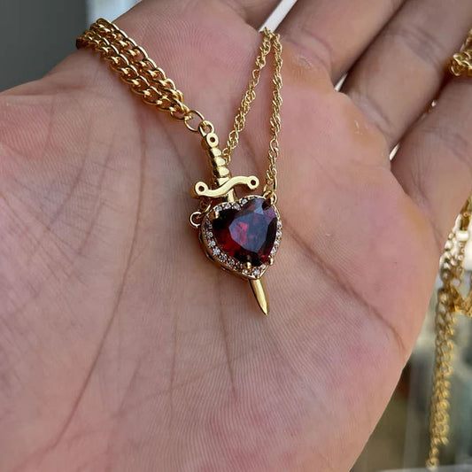 Collares Corazón + Espada
