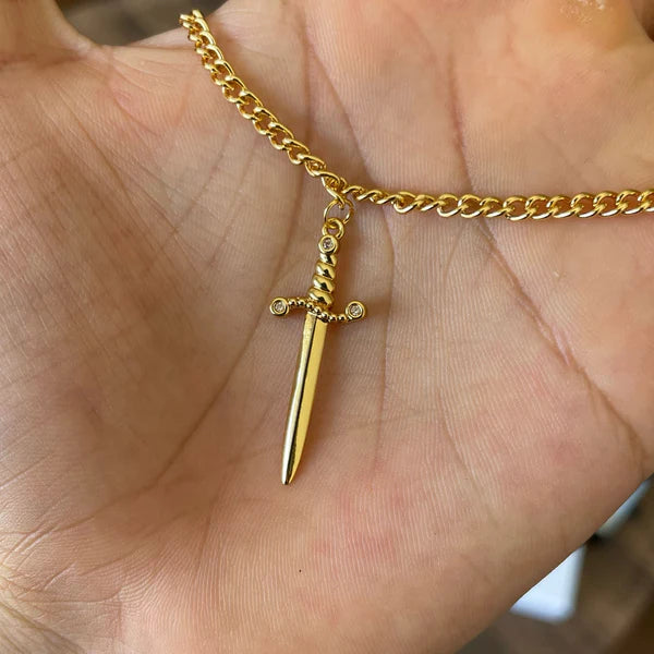 Collares Corazón + Espada